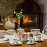 Le Voltarelle Bed & Breakfast 4*