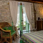 Le Voltarelle Bed & Breakfast 4*