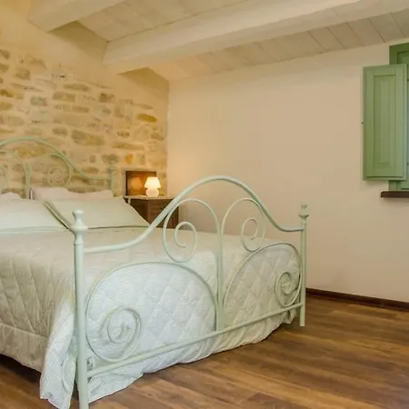 Le Voltarelle Bed & Breakfast Serra San Quirico