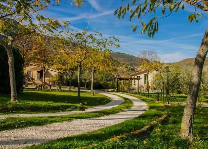 Le Voltarelle فندق مبيت وإفطار 4*