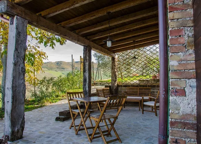 Le Voltarelle فندق مبيت وإفطار Serra San Quirico